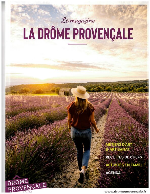 Couverture Magazine Drôme Provençale 2022 page 0001
